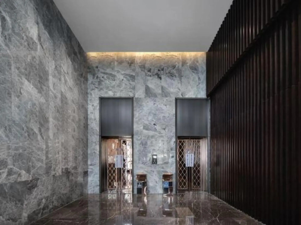 the Zan Hotel (Jinhua Jiangnan Yintai Administrative Service Center)