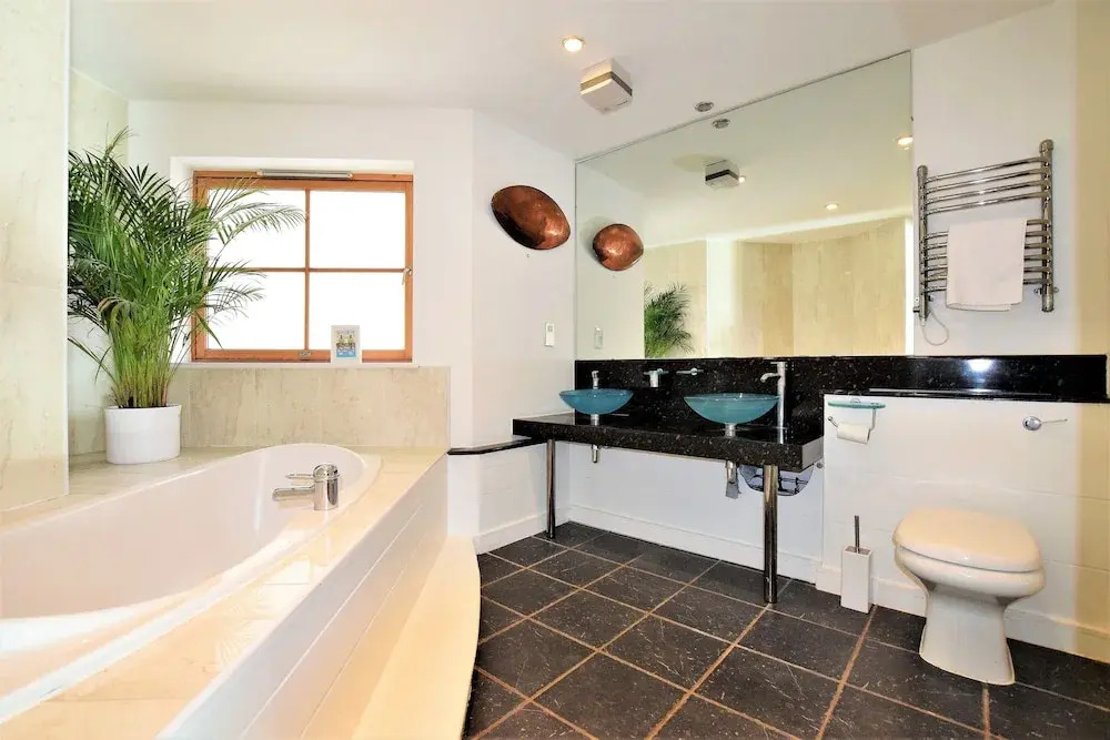 Brunels View - yourapartment