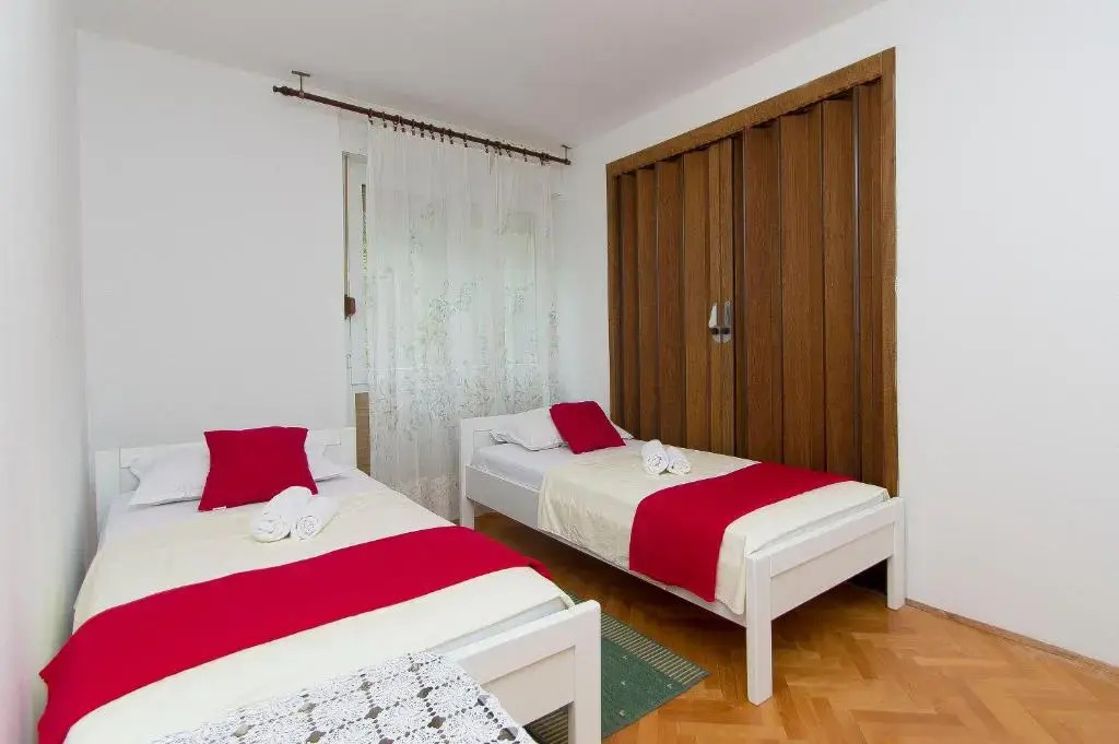 Sunny Apartment