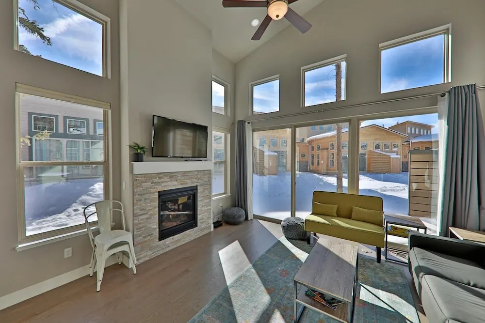 Journey Way Townhouse 2 Bedrooms 2 Bathrooms Condo