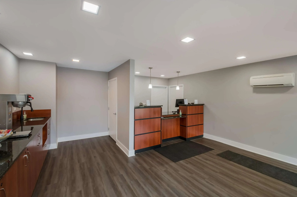 Americas Best Value Inn Farmington