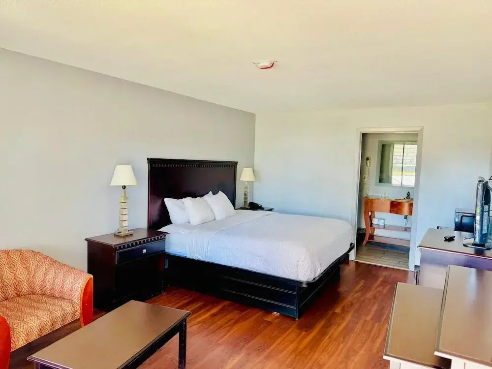 Vip inn and suites