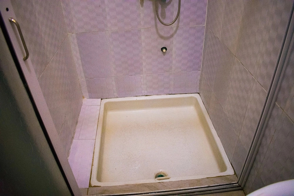 Отель Esporta Suites Agidingbi