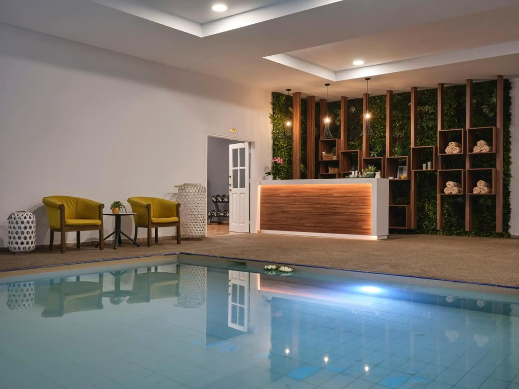 Panas Holiday Village