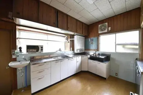 Guesthouse&Cafe Usukiya