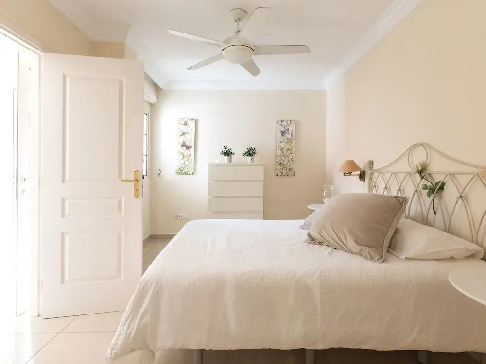 Terrazas del Duque Sun & BeachHouse in the New Golden Mile