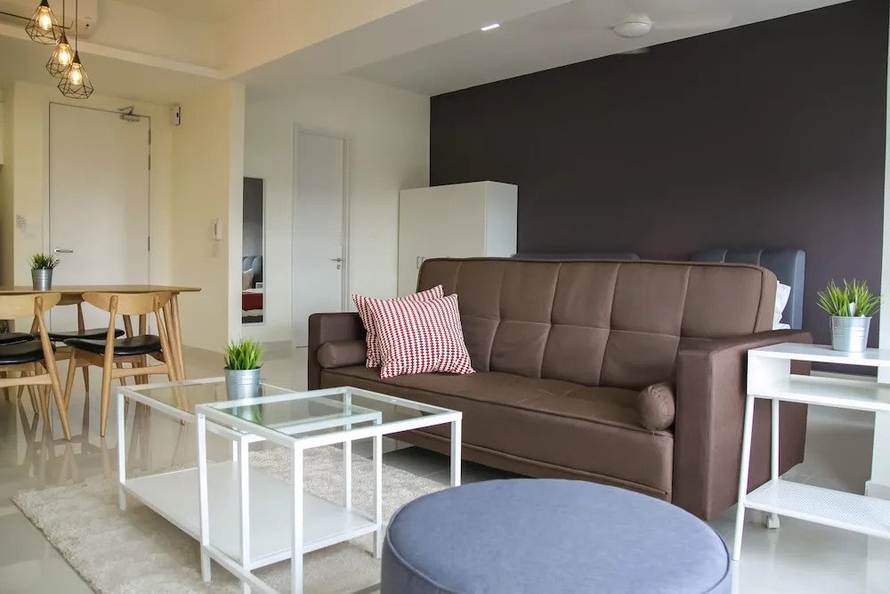 Pandora Homestay II
