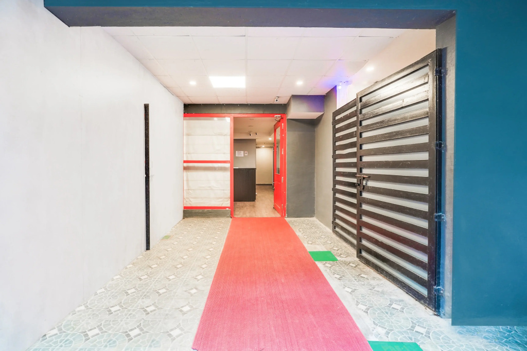 Super Oyo Townhouse Oak Spruce Hotels A2 Indiranagar