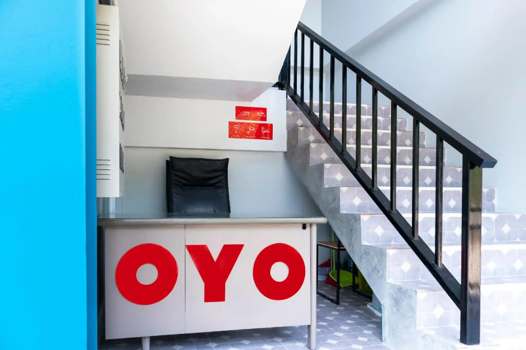 OYO 744 At Home Kamala Hills