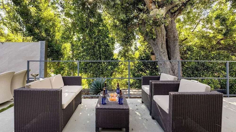 LA Hillside Retreat w/ Pool, Views, Fire Pit & Outdoor Lounging Casa Bellagio by Avantstay