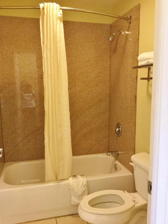 Americas Best Value Inn and Suites Little Rock