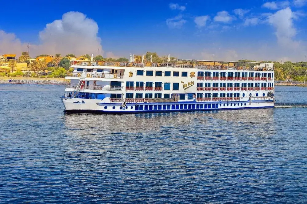Nile Cruise Royal Queen 1 every Friday from Aswan 3 nights and every Monday from Luxor 4 nights