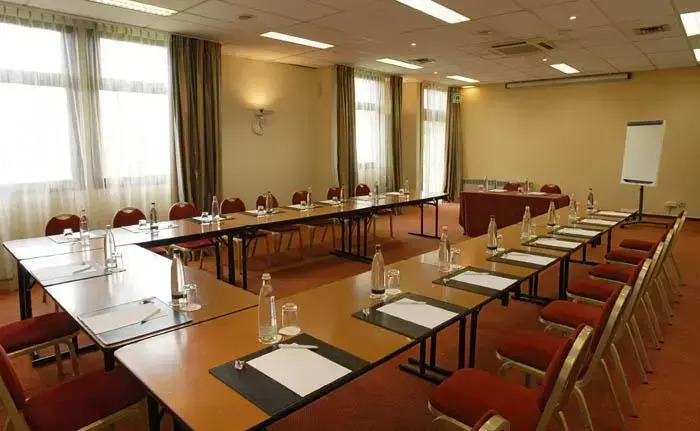 Holiday Inn Garden Court Brussels - Expo