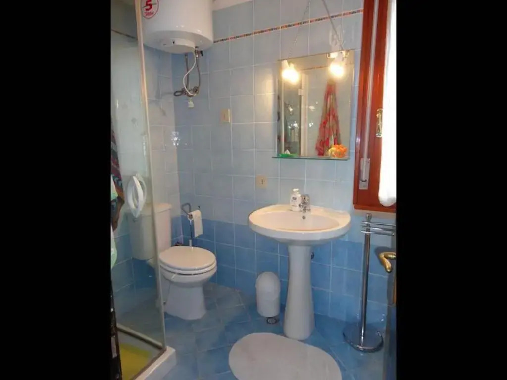 Comfy Flat for Four-beahost