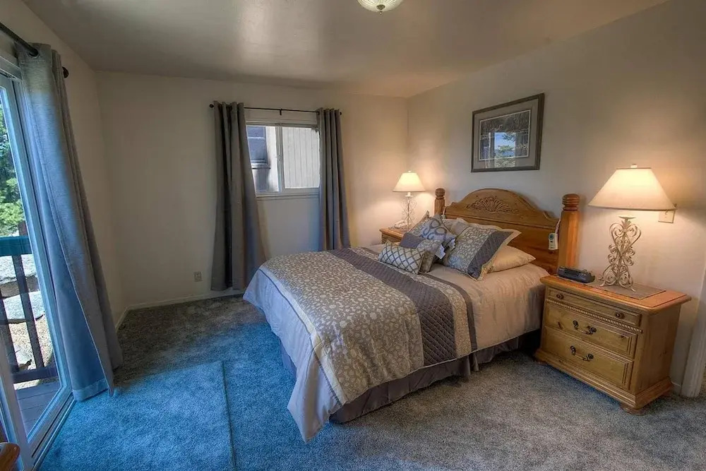 Heavenly Lake View Retreat by Lake Tahoe Accommodations