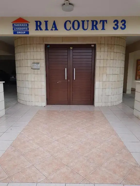 Ria Court 33