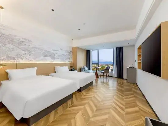Dongshunyuan Hotel (Ledong Liguozhen Branch)