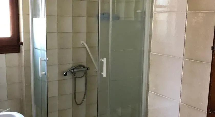 Hostal Paratene
