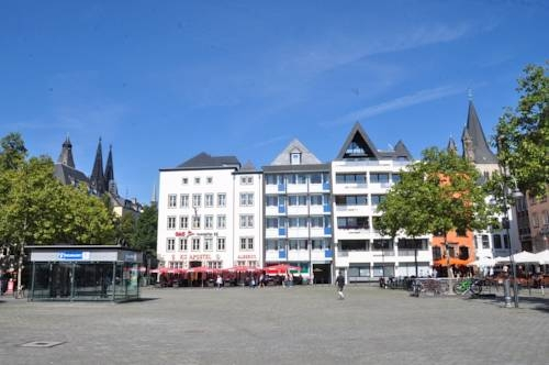 Bed & Breakfast Cologne Downtown