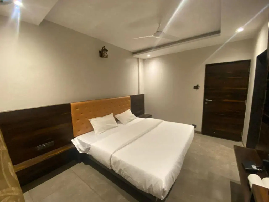Hotel Blossom, Panchgani