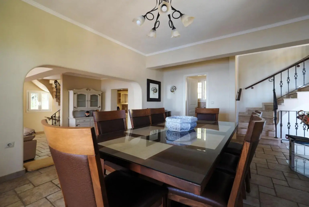Ioannas House in Nisaki