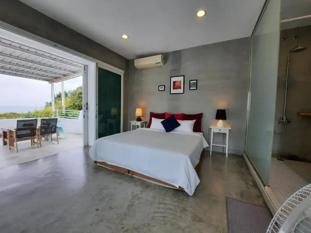 The Ocean Apartment