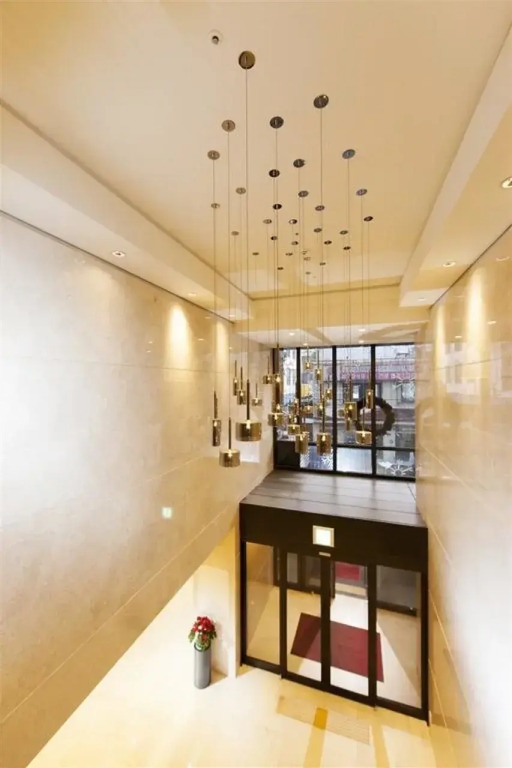 Staz Hotel Myeongdong 1
