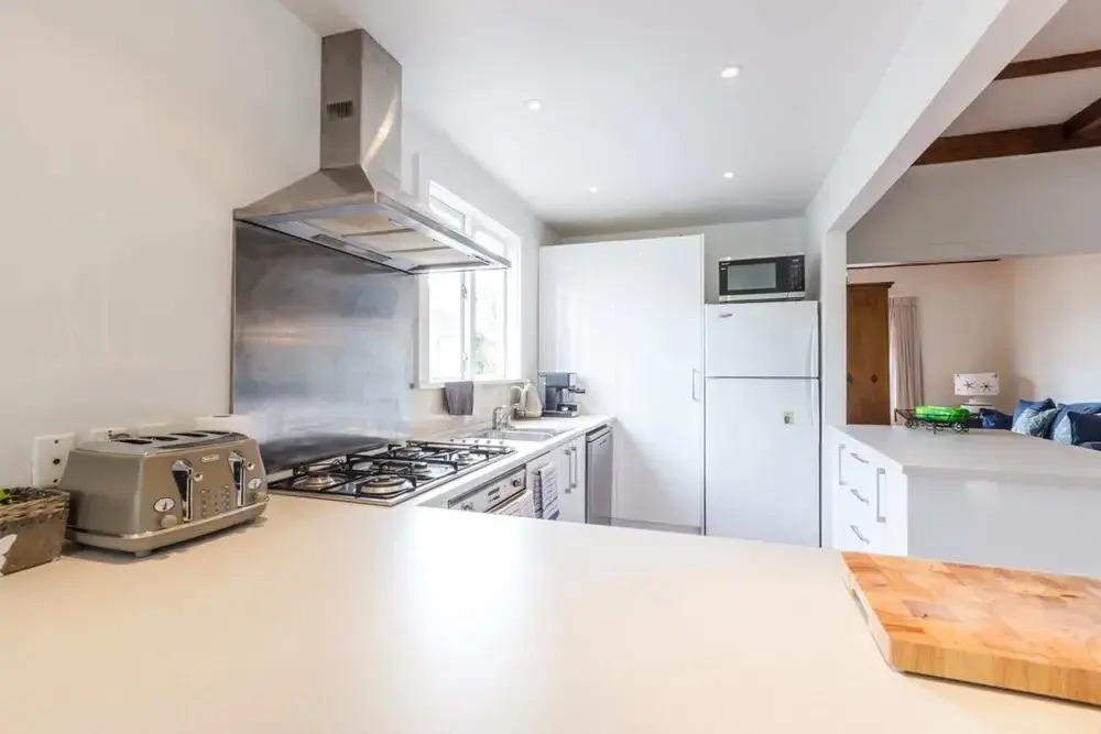 Newly Renovated 3 Bedroom Villa in Remuera