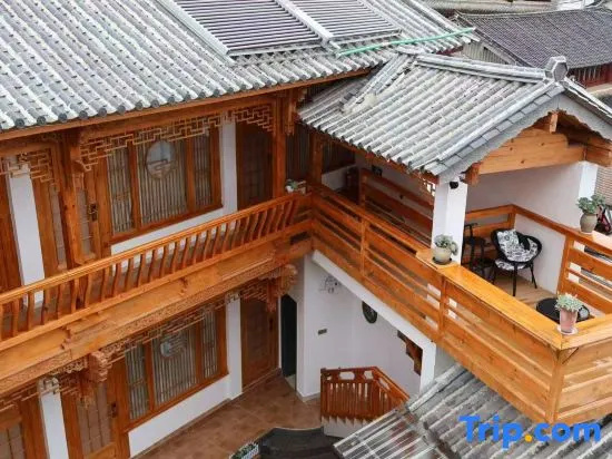 Shaxi Wanlan Courtyard