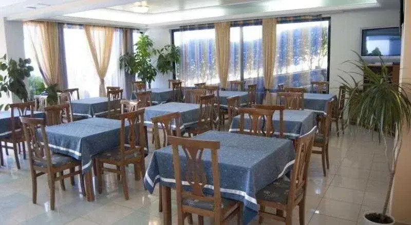 Hotel Mercury Sarande