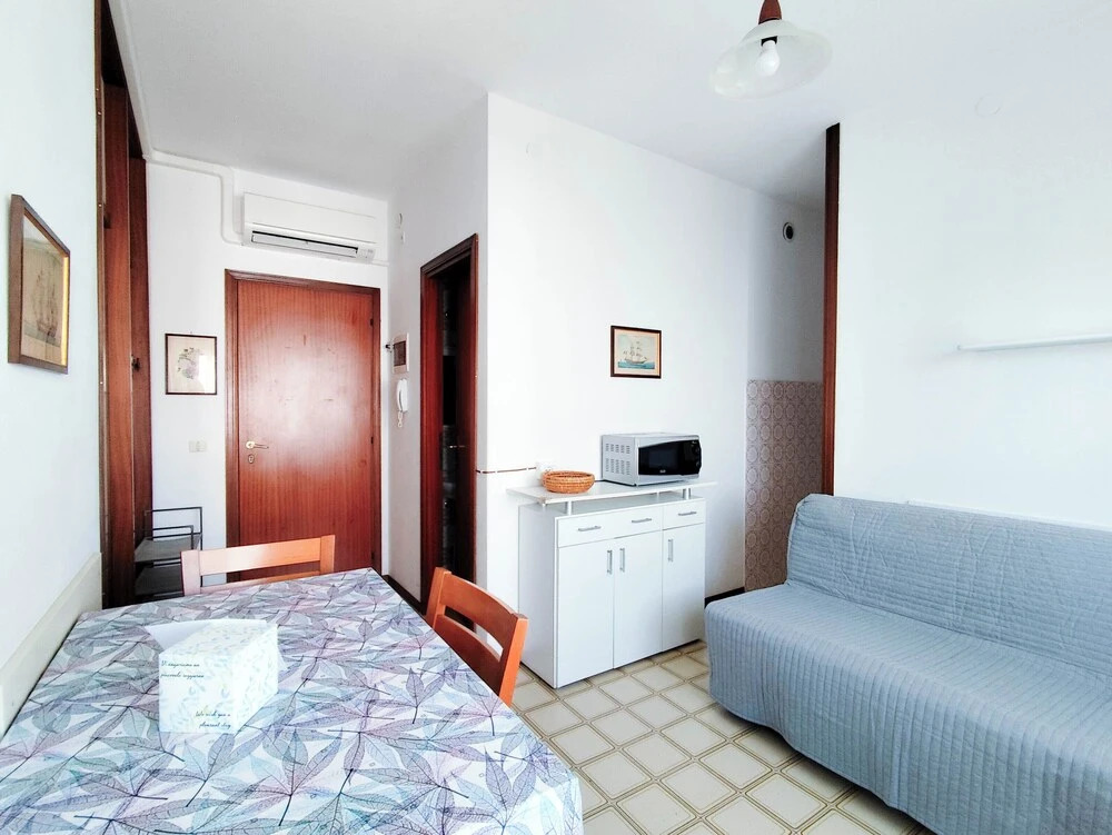 Comfy Flat With Pool and Balcony