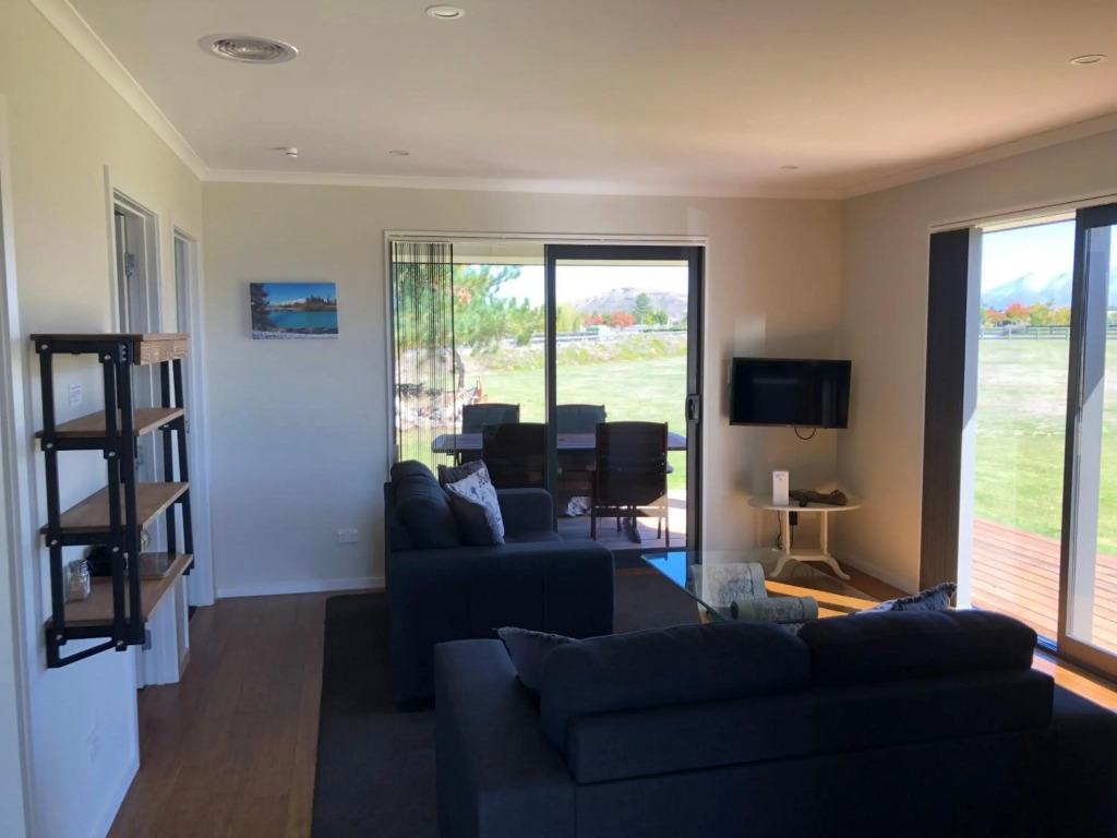 Twizel - Apartment on Woodley