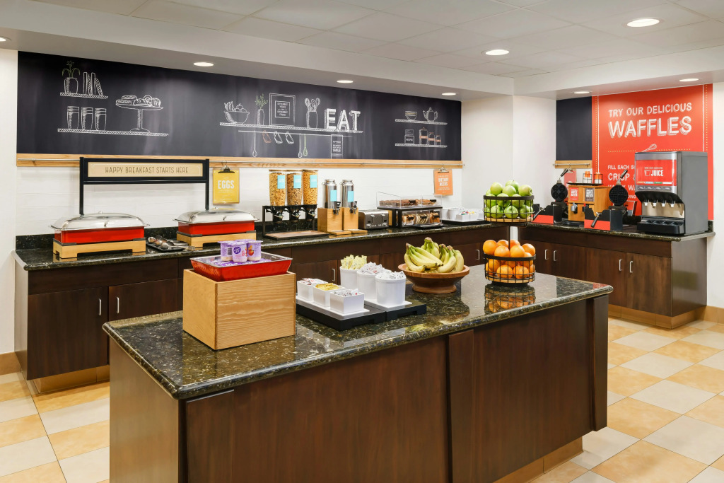 Hampton Inn & Suites Thousand Oaks, CA