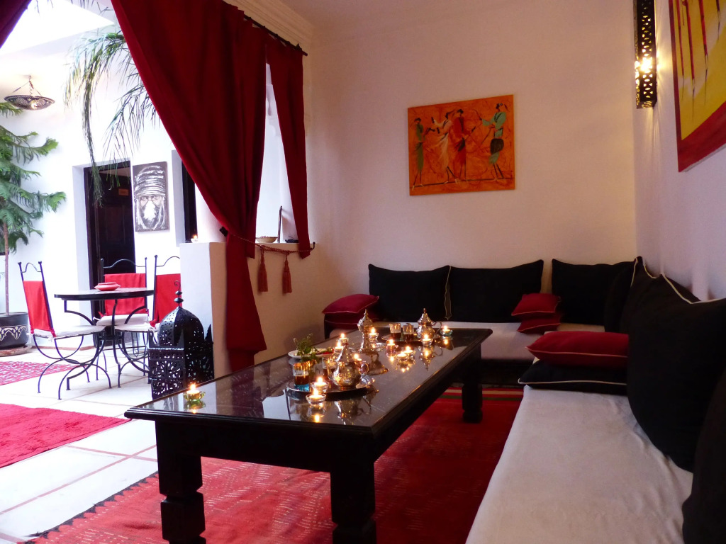 Riad Iklil hcekarram