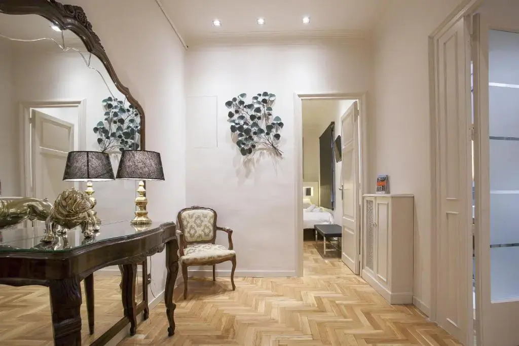 Tendency Sagrada Familia Luxury