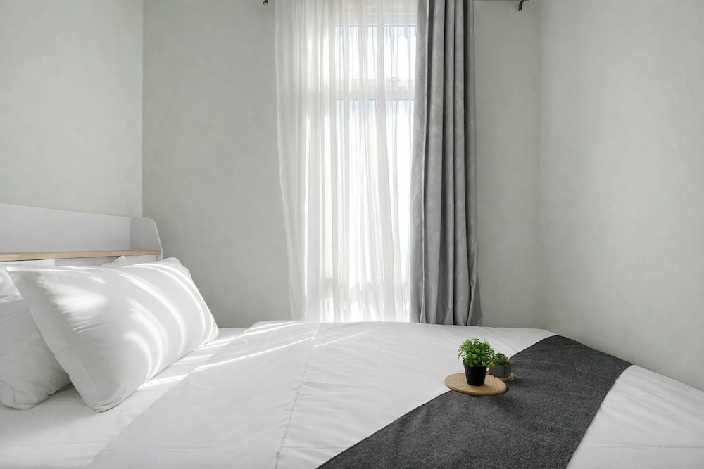 Neat 2Br For 4 Pax At Vasanta Innopark Apartment