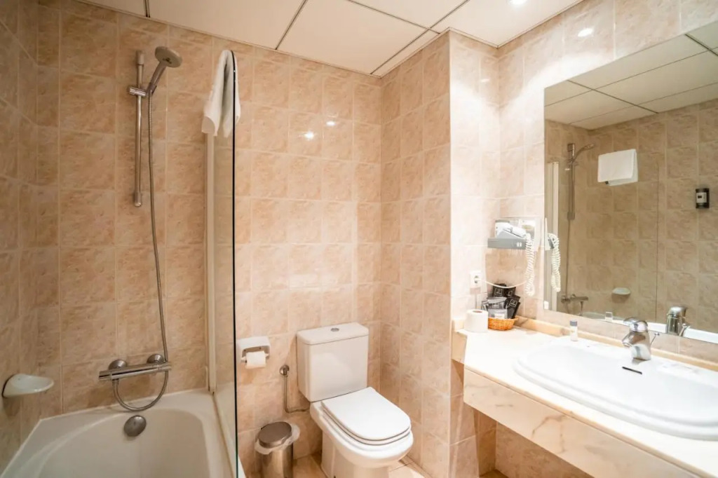 Abba Ordino Babot Hotel