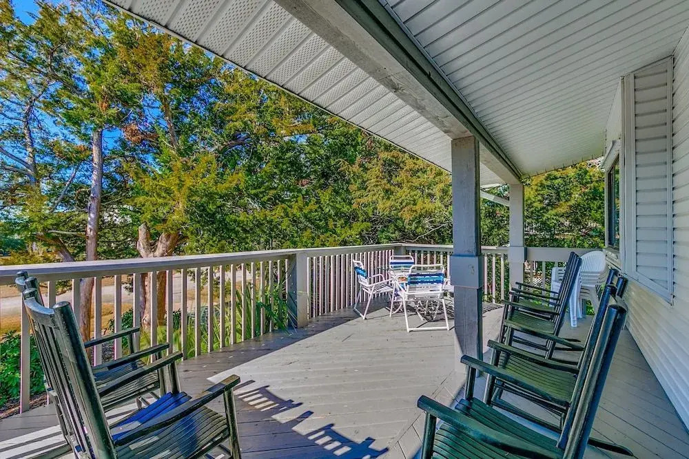 High Cs - 1 by RedAwning