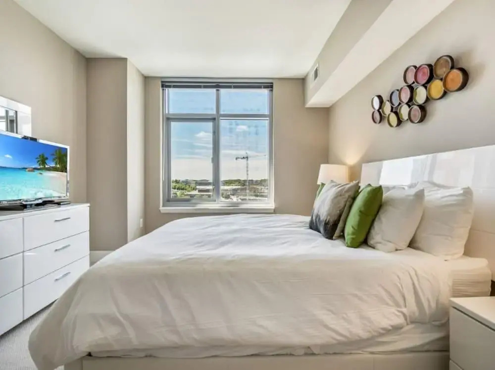 Global Luxury Suites at Town Center