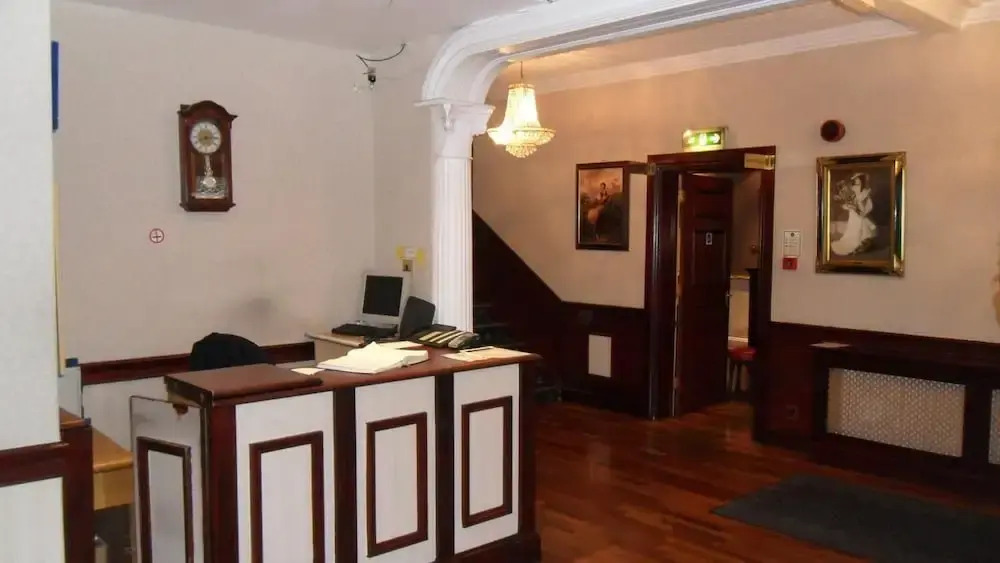 Skyways Hotel