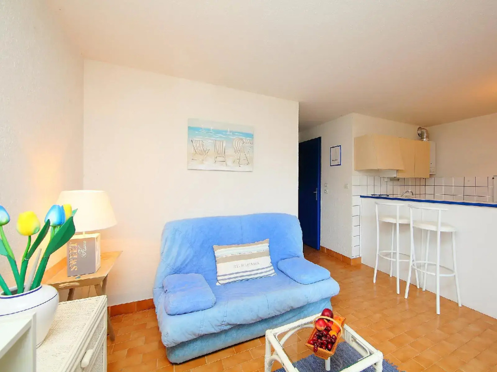Apartment Les terrasses de la Plage-1 by Interhome