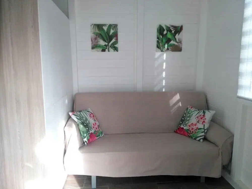 Villa With one Bedroom in Sainte-luce, With Private Pool, Enclosed Garden and Wifi - 8 km From the Beach
