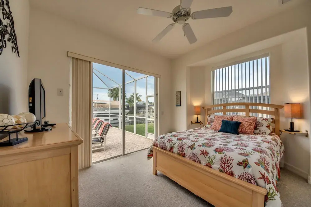 Ocean Drive SW Cape