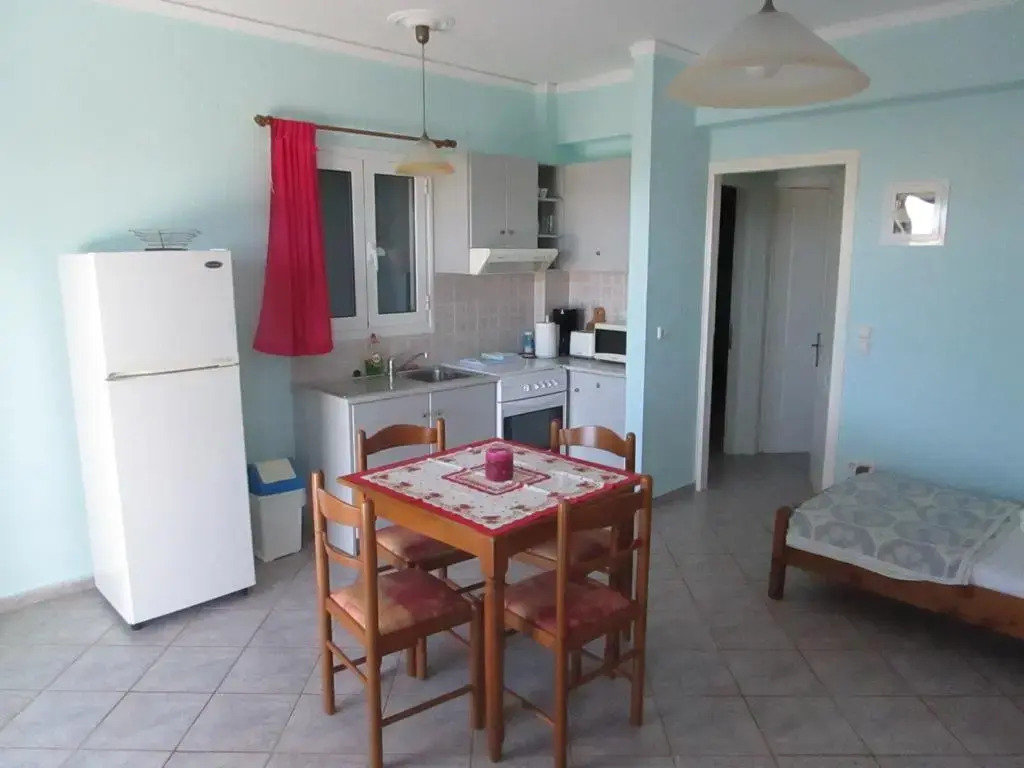 Faros Apartments