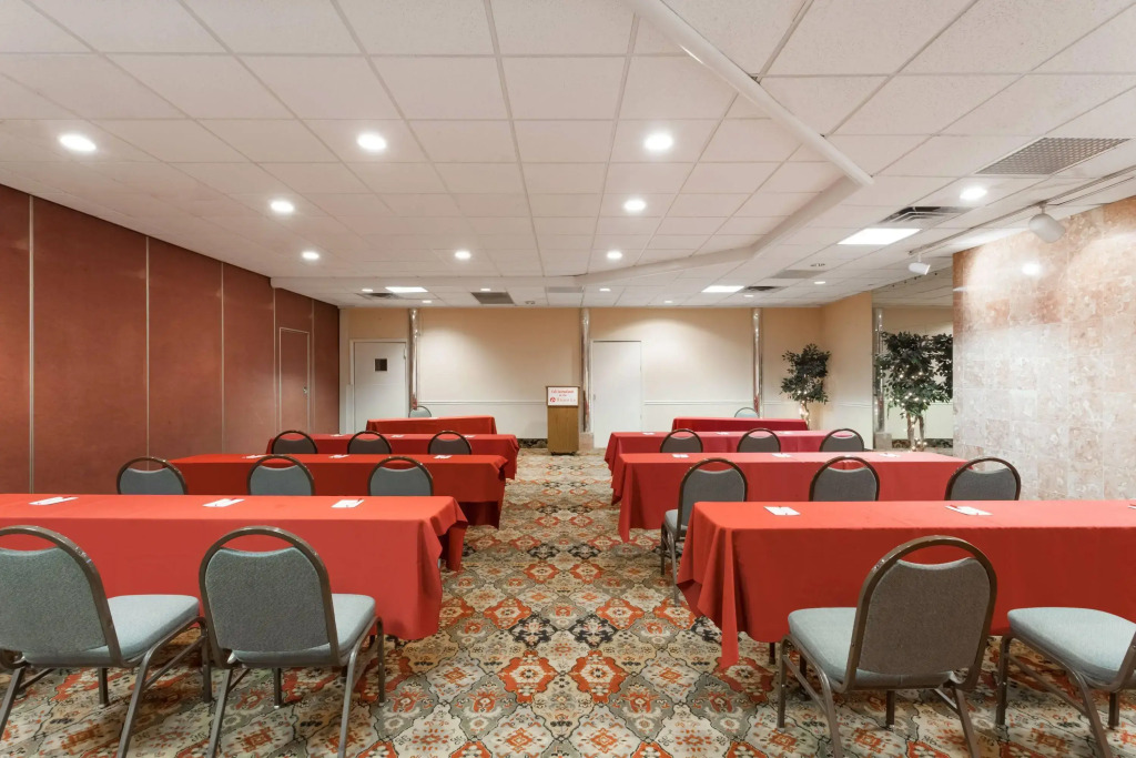 Ramada by Wyndham Newburgh/West Point