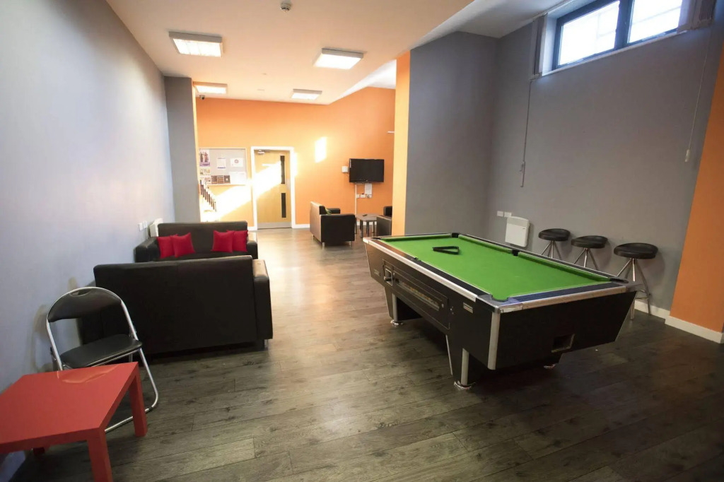 Beaverbank Place - Campus Residence