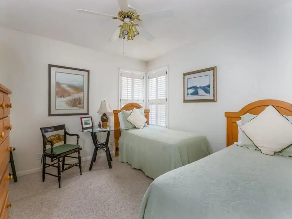 Harbour Oaks by Hodnett Cooper