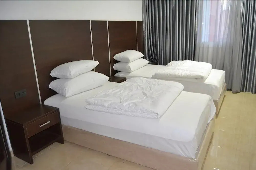 HOTEL BEAUTIFUL