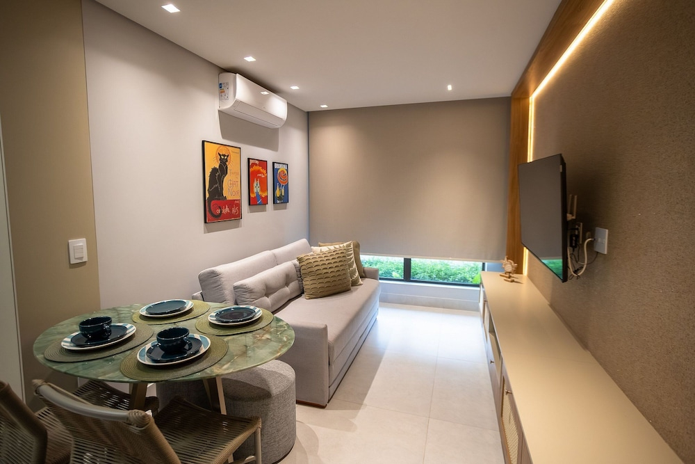 Jardins Almare Number 431 - Seafront by Carpediem