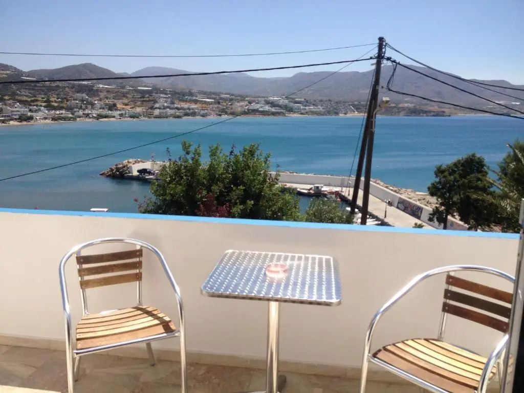 Sea View And Mountain View Apartment For 4 People